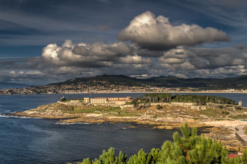 Parador-de-Baiona-HDR
