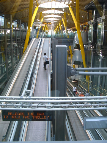 Aeropuerto de Madrid Barajas T4 (ct)
