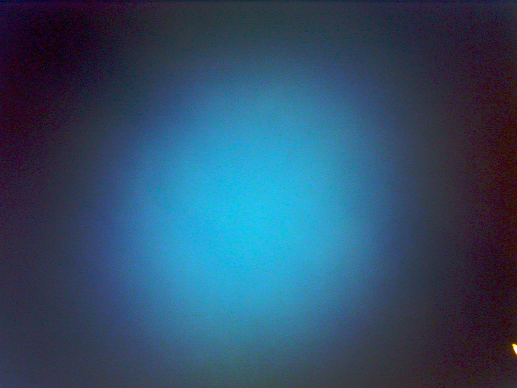 Cielo azul de invierno