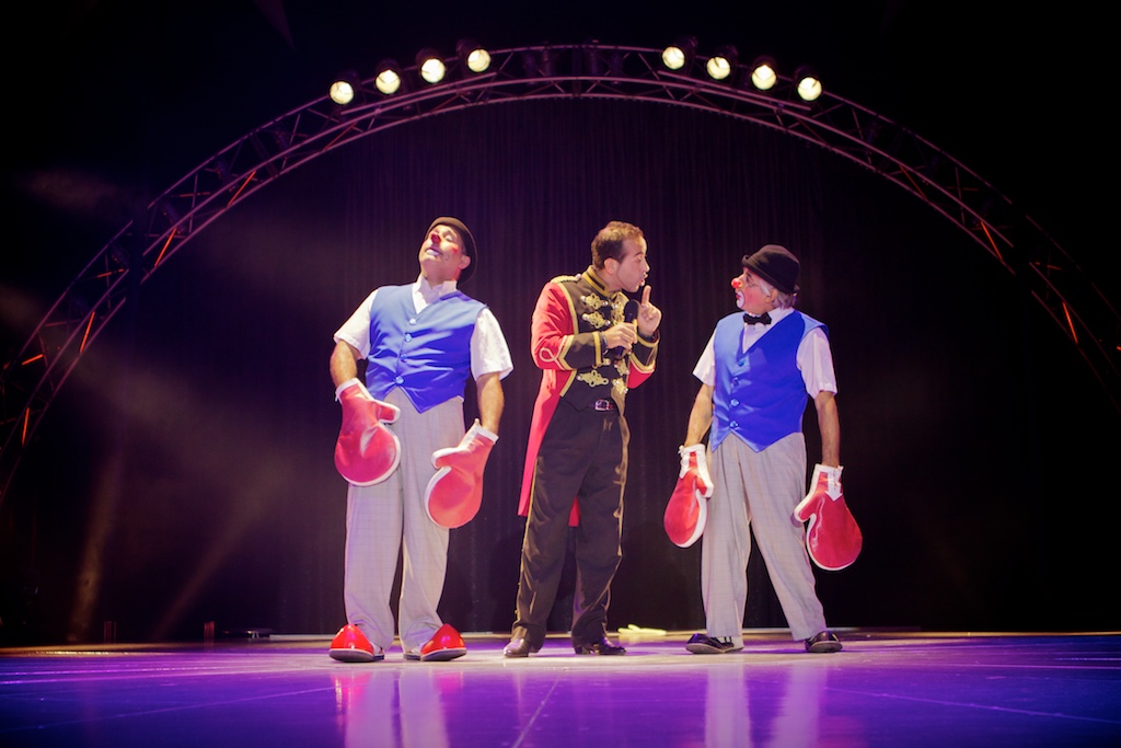 Sandro en el Circo Richards Bros