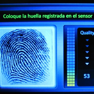 control biométrico de huella dactilar