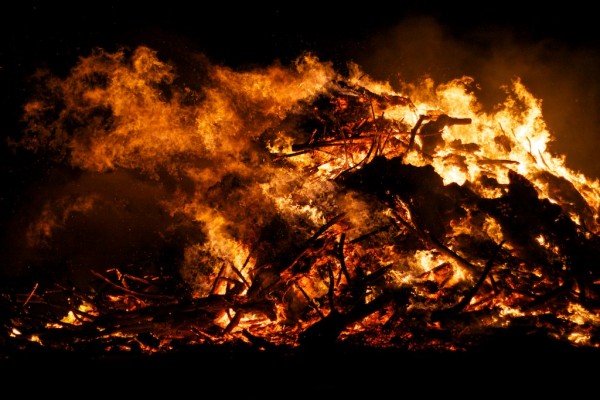 hogueras de san juan, domaio 2011