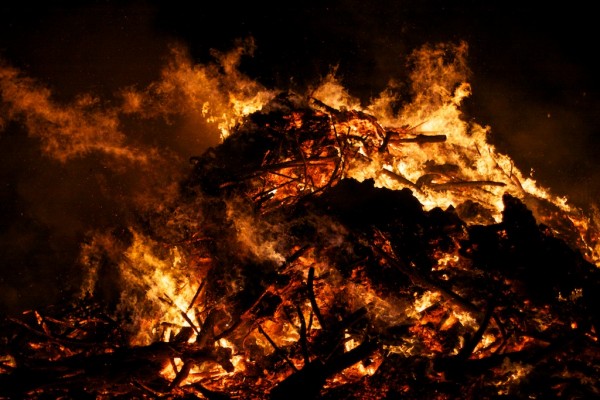 hogueras de san juan, domaio 2011