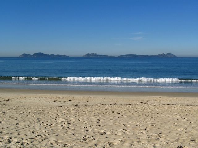 Islas Cíes desde playa de samil
