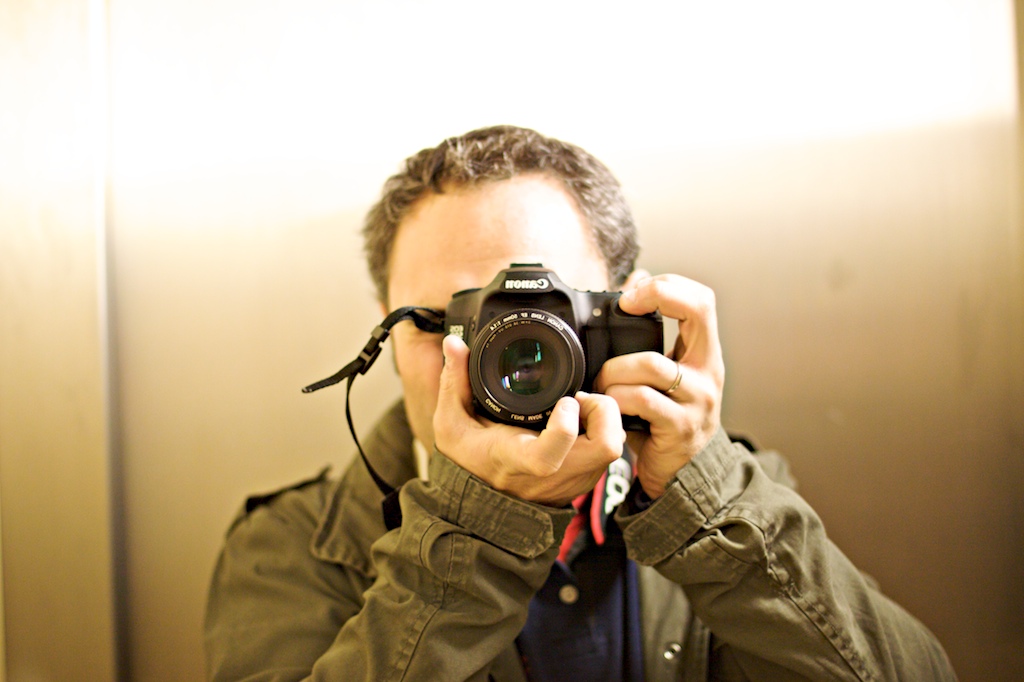 Autorretrato en el ascensor