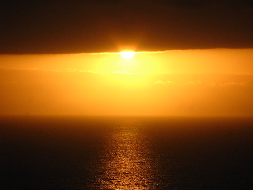 Puesta de sol desde la piscina
