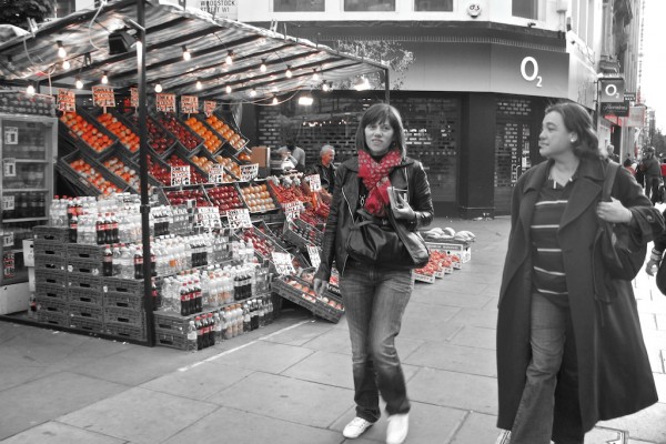 london in red · people
