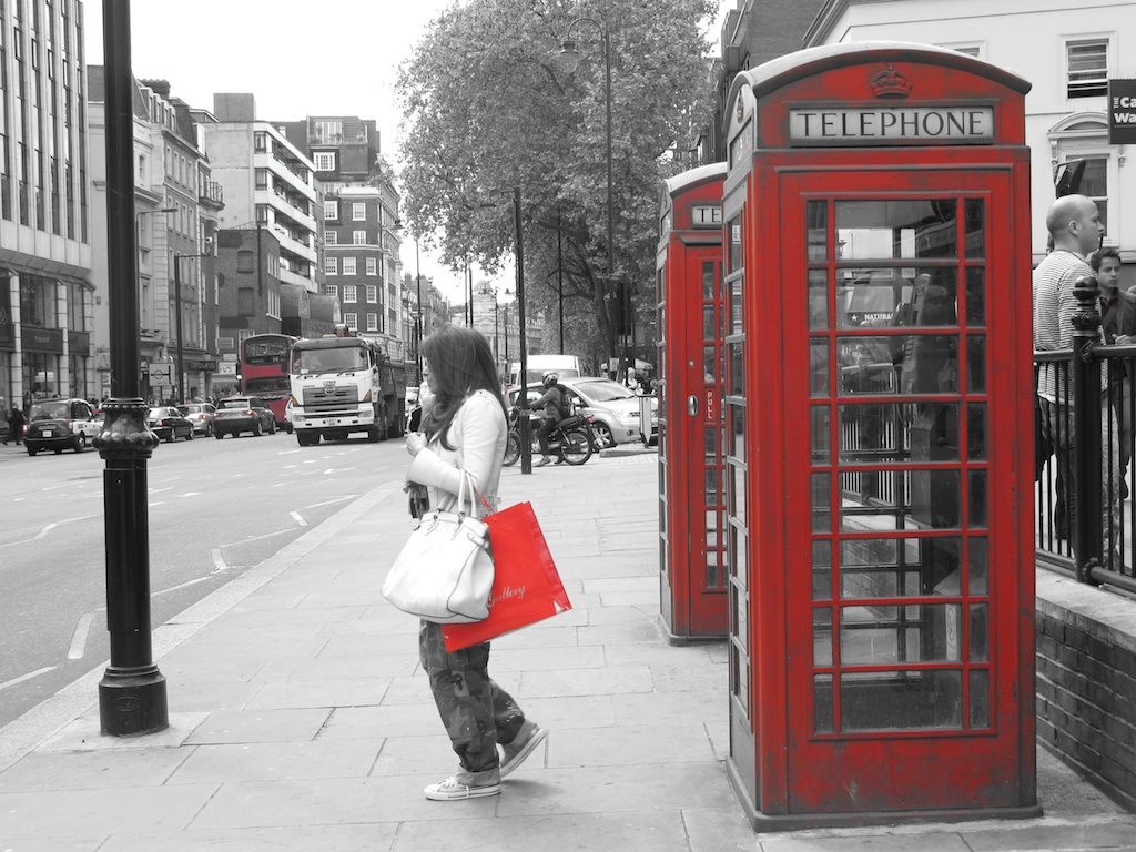 London in red (III) · people