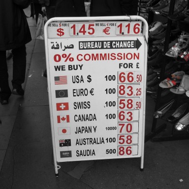 london in red · street