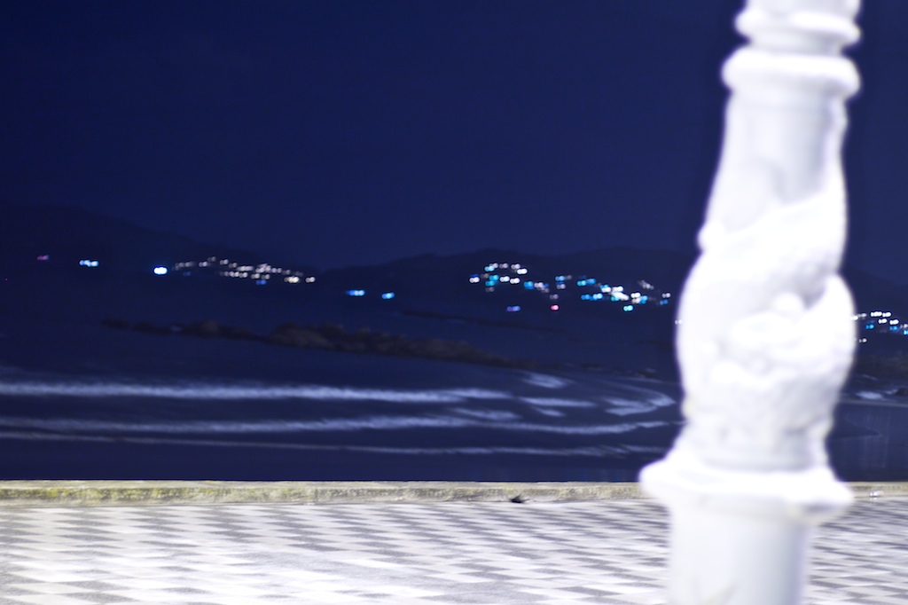 Playa de Samil de madrugada
