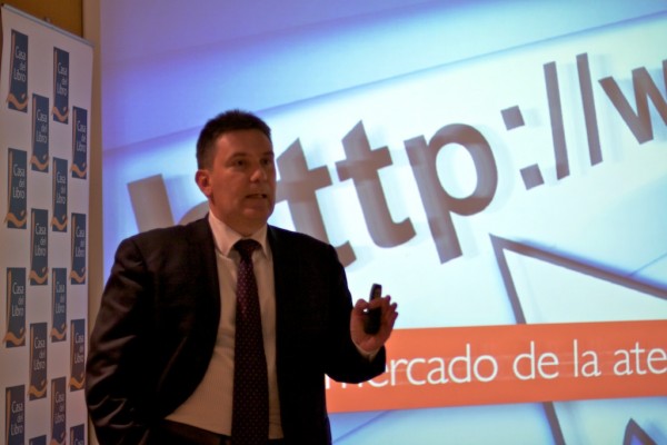 Redes Sociales en la Empresa (Alvaro Gómez Vieites, Carlos Otero Barros) Rama 2011