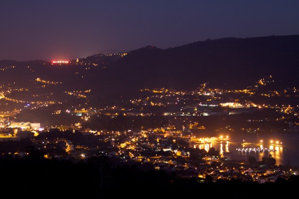 ria de vigo de noche