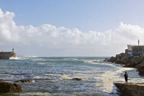 Temporal en puerto y faro de A Garda (Pontevedra) 1