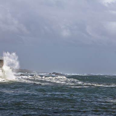 Temporal en puerto y faro de A Garda (Pontevedra) 2