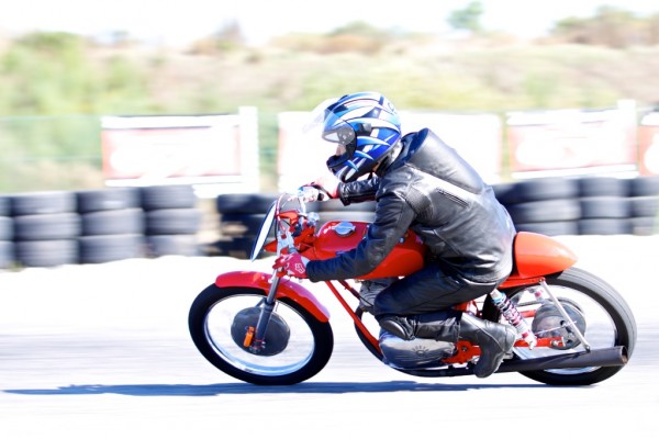 trofeo gallego de motos clasicas 2010 (circuito go-kart porriño)