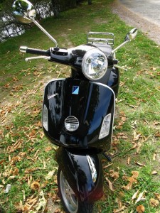 Vespa GTS 125 (año 2008) Vespa GTS 125 (año 2008)